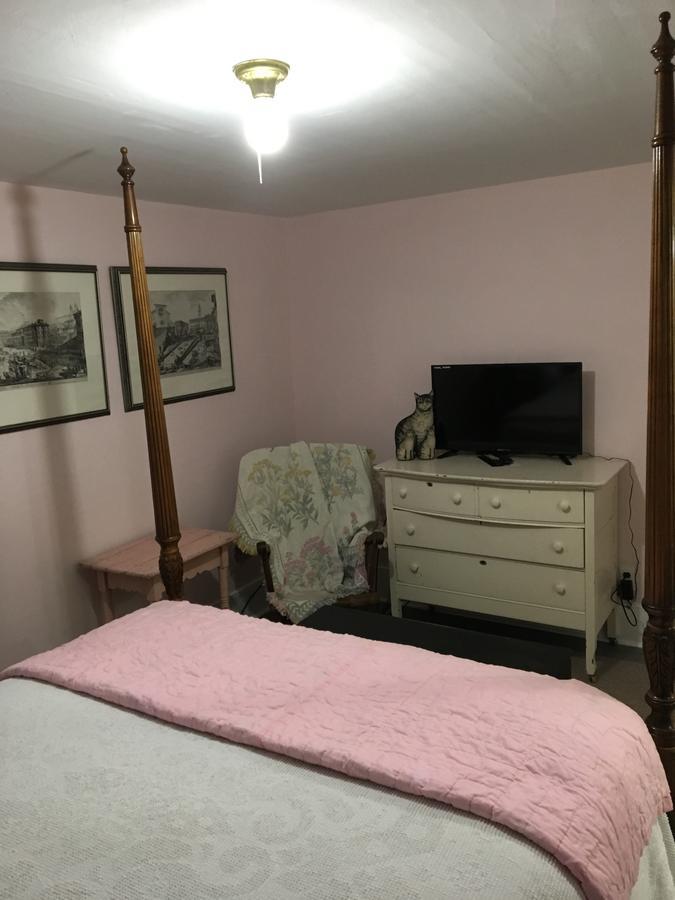 Hummingbird Hill Bed and Breakfast Stoddard Habitación foto