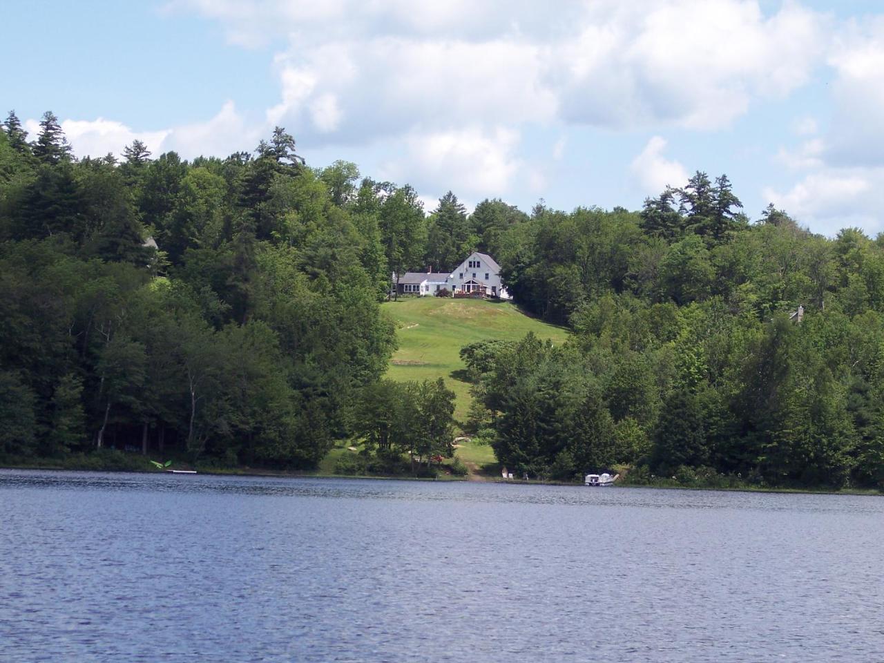 Hummingbird Hill Bed and Breakfast Stoddard Exterior foto